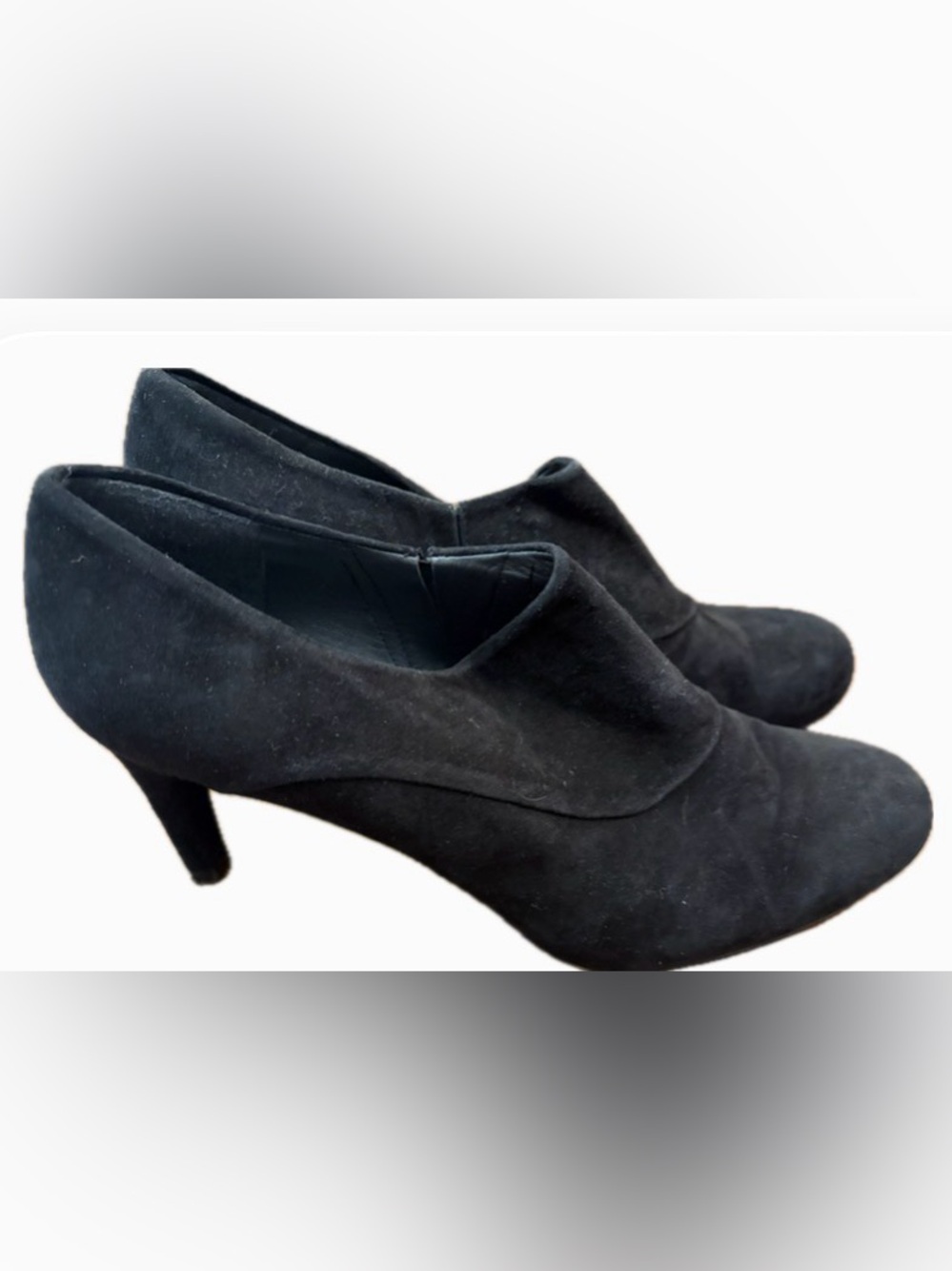Stuart Weitzman Black Suede Heeled Booties 9.5 M